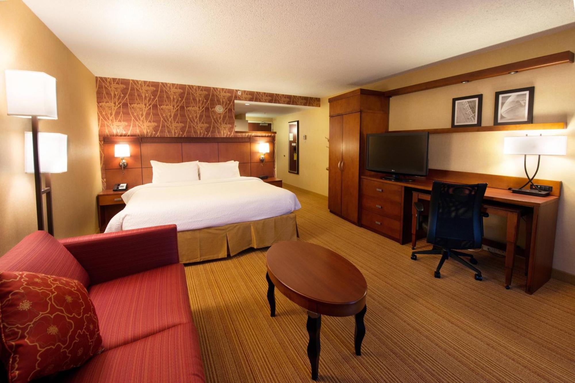 Courtyard By Marriott Canton North Canton Exterior foto